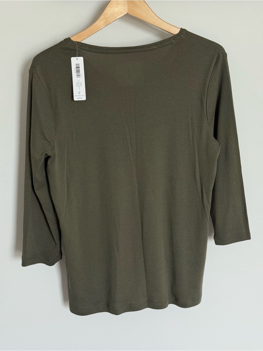 NWT Chico’s Paige V-neck 3/4 Sleeve Top Olive Night Green 100% Cotton 2 Large - Picture 2 of 10